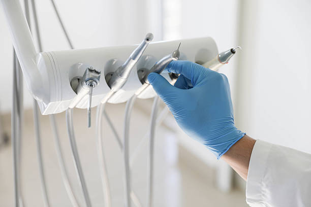 Professional Emergency Dentist technician working in Richland Hills, TX